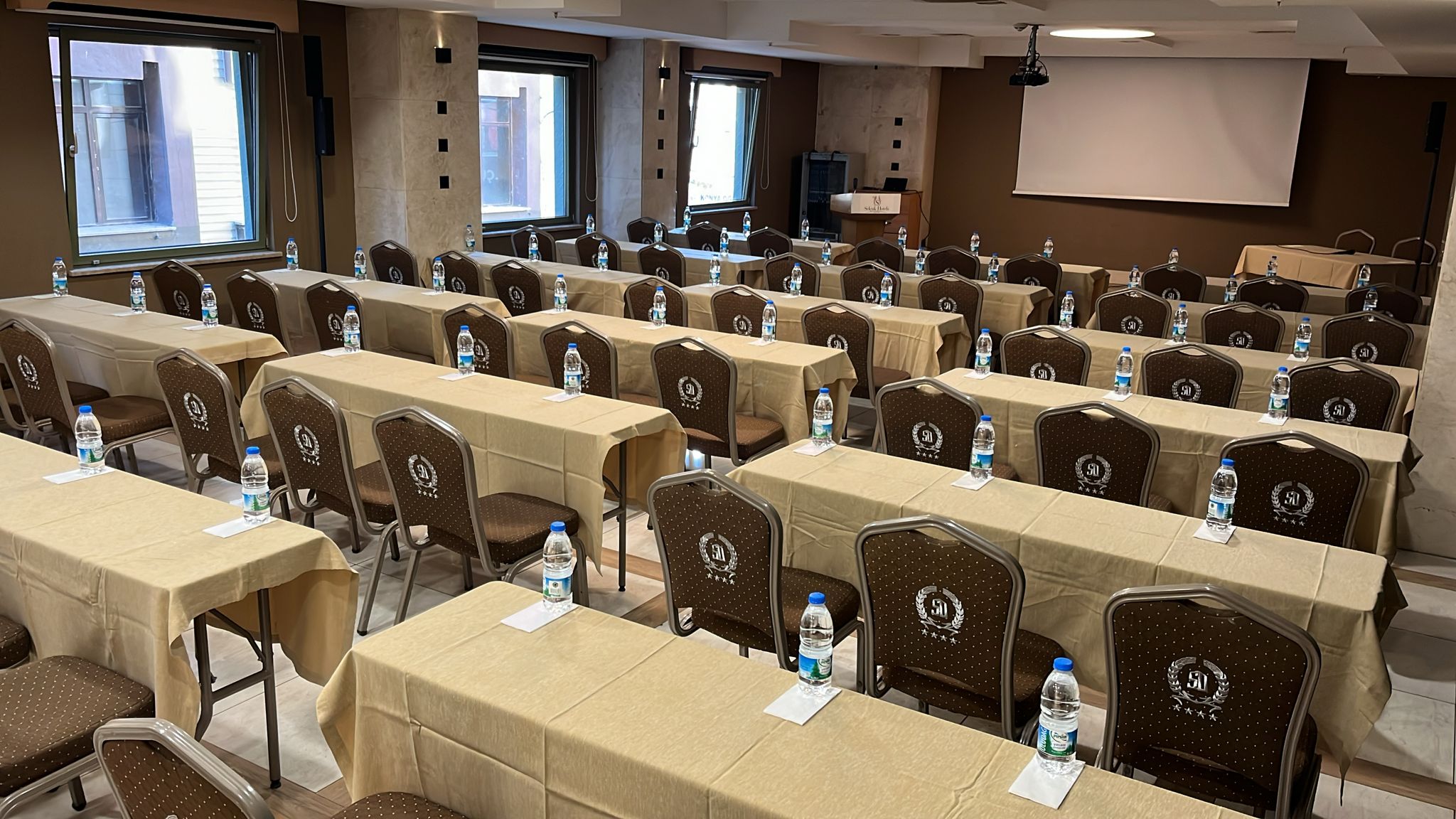 Otel Selçuk | Konforlu ve Kaliteli Konaklama